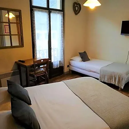 Hotel Terminus Des 3 Vallées 2*